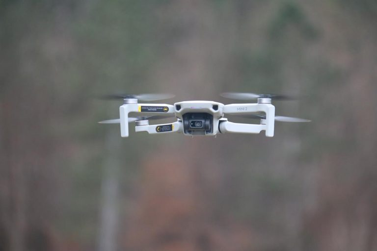 Gdzie kupimy bardzo dobre ładowarki do dronów?